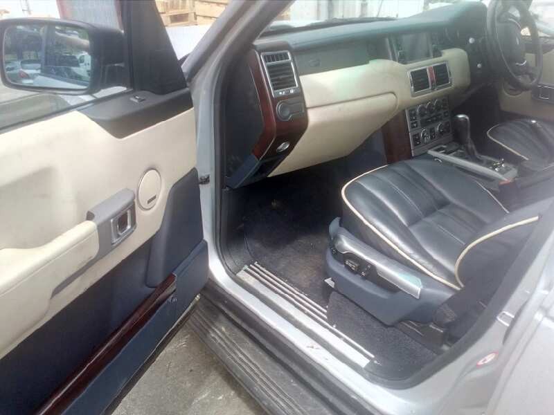 land rover range rover (lm) del año 2005