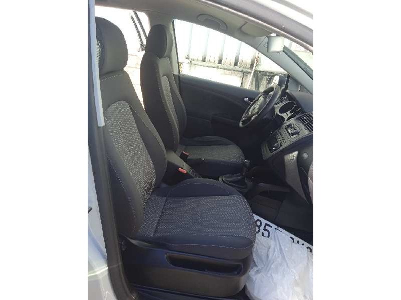 seat altea xl (5p5) del año 2010