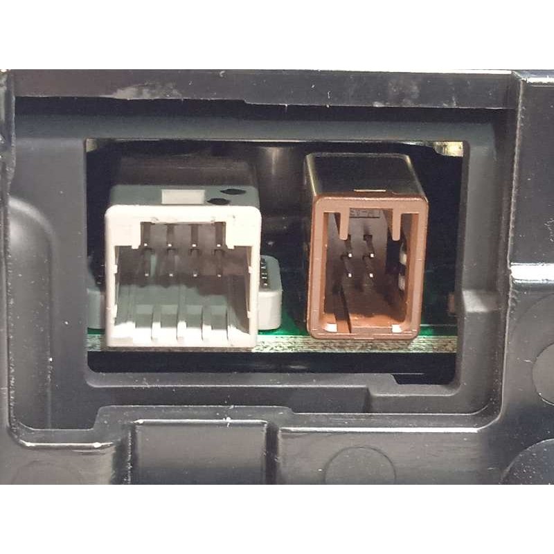 Recambio de pantalla multifuncion para mazda 6 lim. (gl) 2016 style referencia OEM IAM GML8611J0A  K4000150729