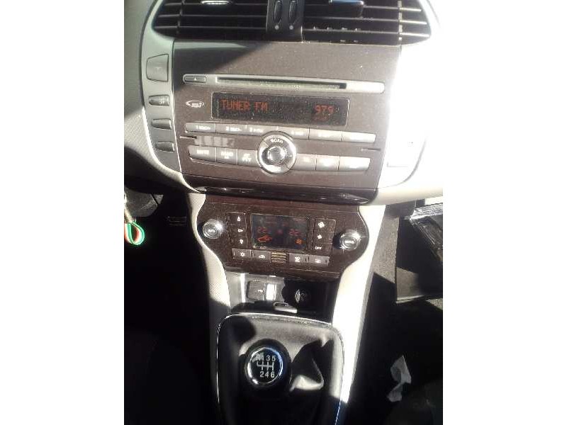 fiat bravo (198) del año 2012