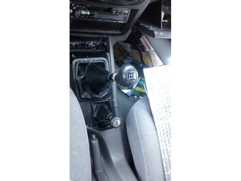 kia sportage del año 2000