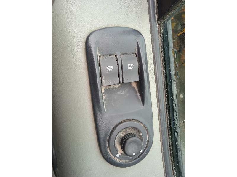 opel vivaro furgón/combi (07.2006 =>) del año 2010