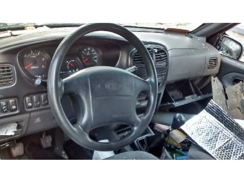 kia sportage del año 2000