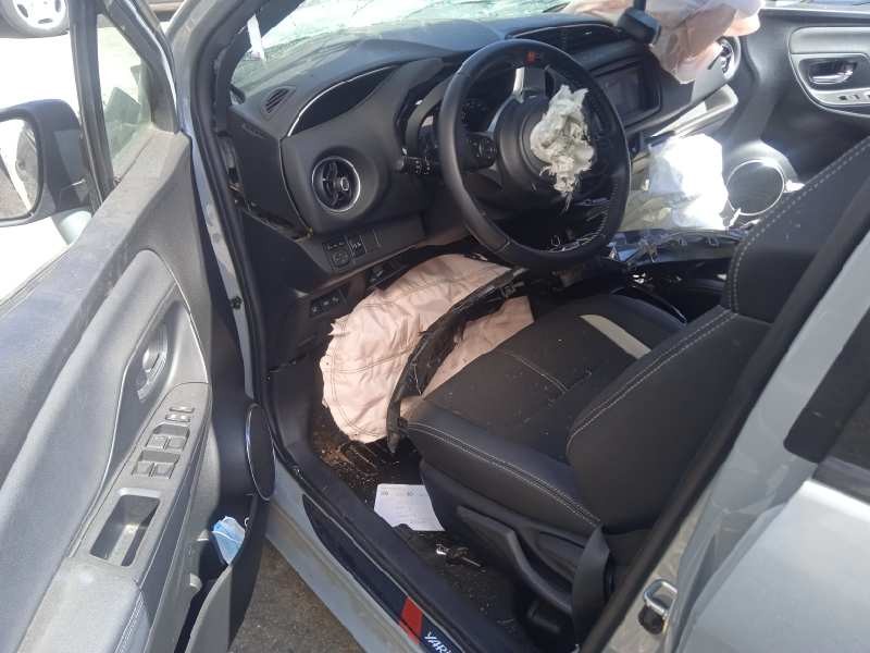 toyota yaris del año 2019