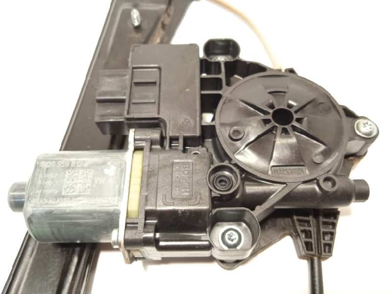 Recambio de elevalunas trasero derecho para volkswagen tiguan sport 4motion bmt referencia OEM IAM 5Q0959812E  