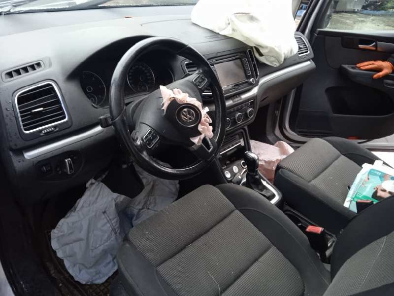 volkswagen sharan (7n1) del año 2012