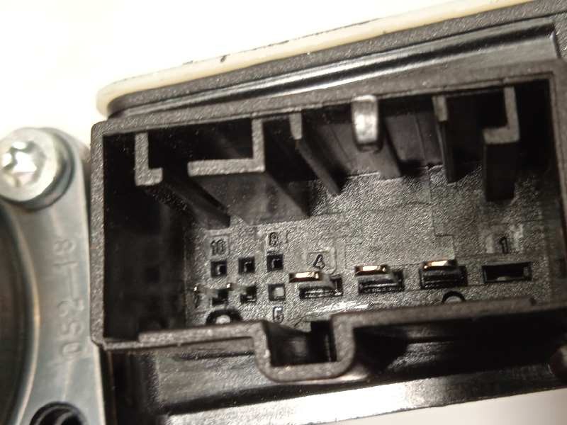 Recambio de elevalunas trasero derecho para volkswagen tiguan sport 4motion bmt referencia OEM IAM 5Q0959812E  