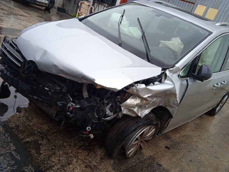 volkswagen sharan (7n1) del año 2012