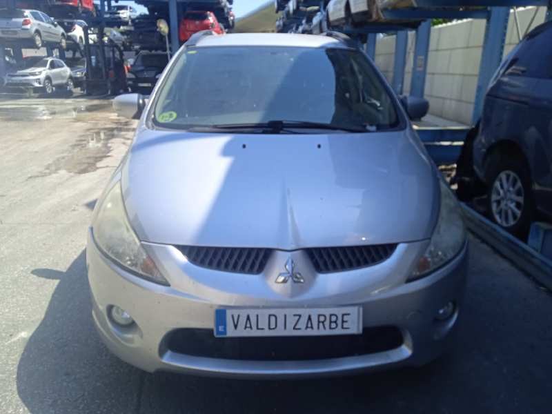 mitsubishi grandis (na0w) del año 2009