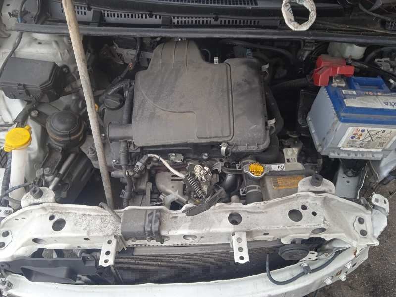 toyota yaris del año 2013