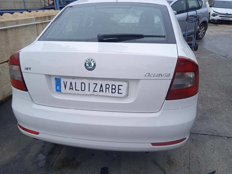 skoda octavia berlina (1z3) del año 2012
