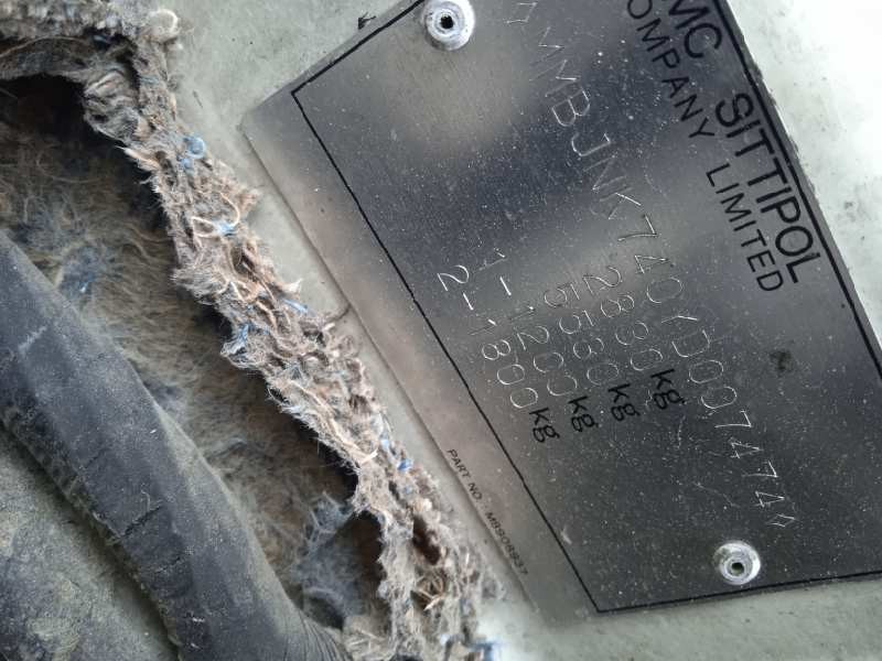 mitsubishi l 200 (k6/7) del año 1999