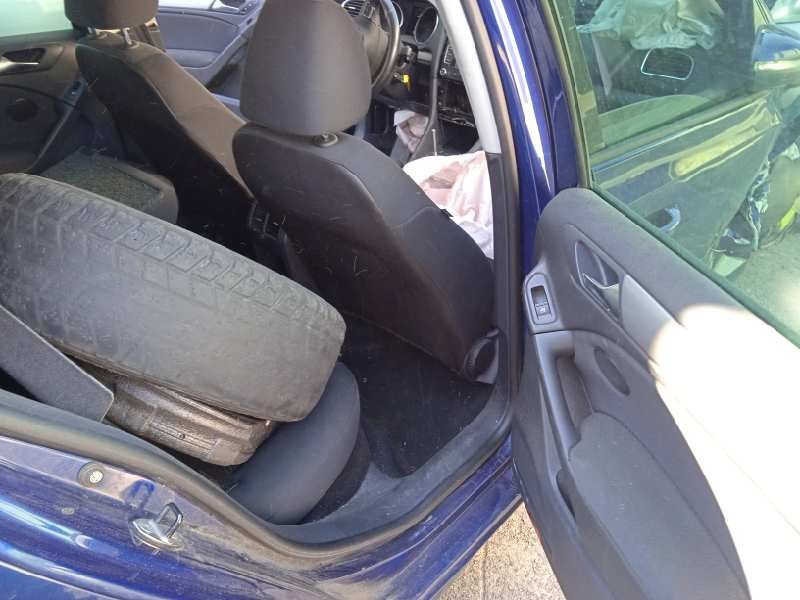 volkswagen golf vi (5k1) del año 2012