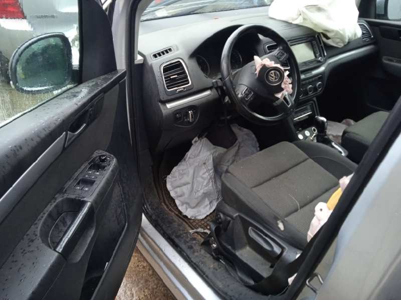 volkswagen sharan (7n1) del año 2012