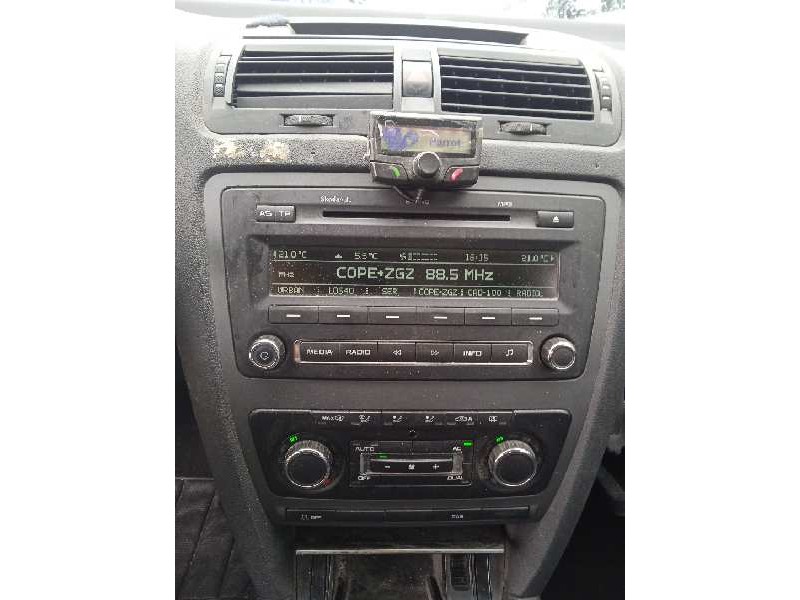 skoda octavia berlina (1z3) del año 2012