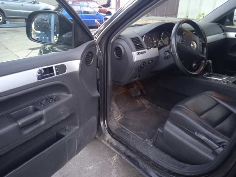 volkswagen touareg (7l6) del año 2009