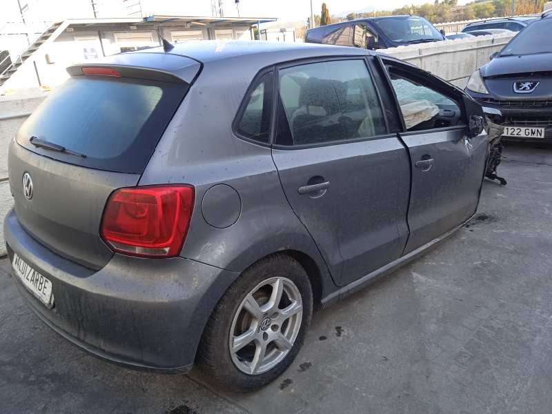 volkswagen polo (6r1) del año 2011