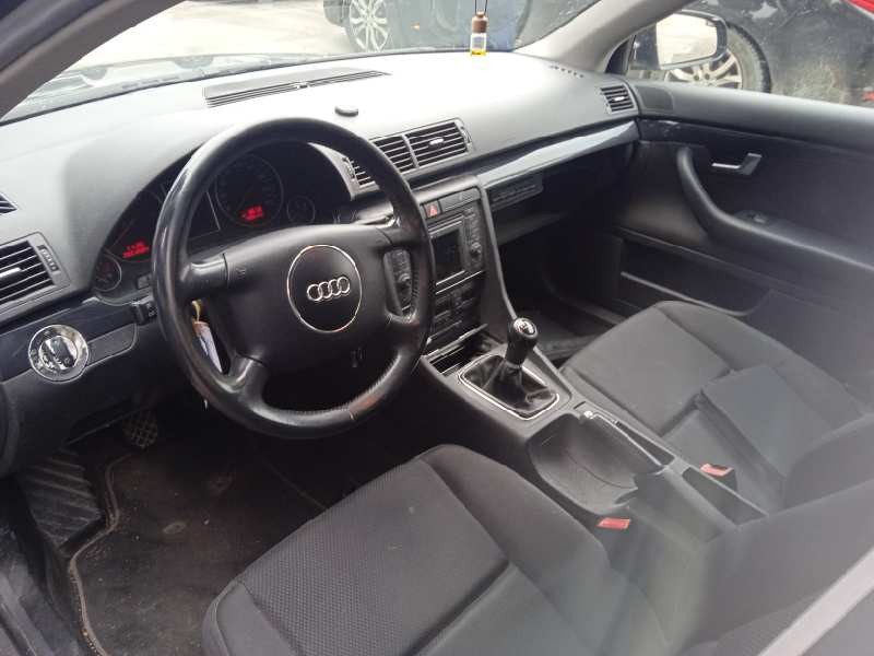 audi a4 berlina (8e) del año 2002