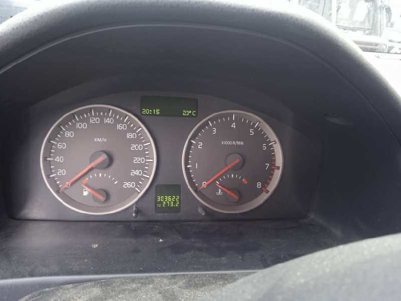 volvo v50 familiar del año 2004