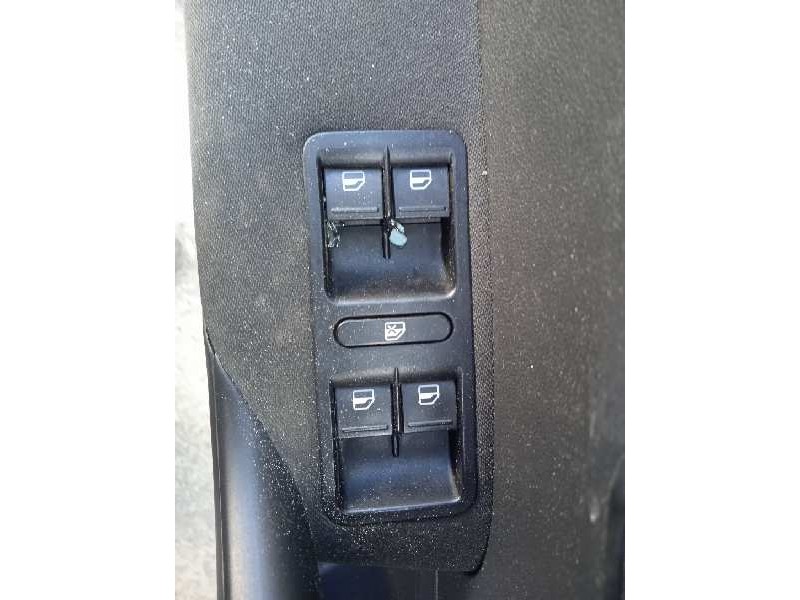 volkswagen polo (6r1) del año 2011