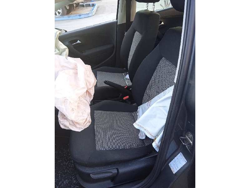 volkswagen polo (6r1) del año 2011