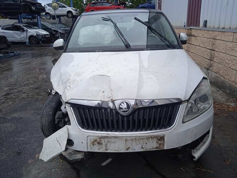 skoda fabia (5j2 ) del año 2014