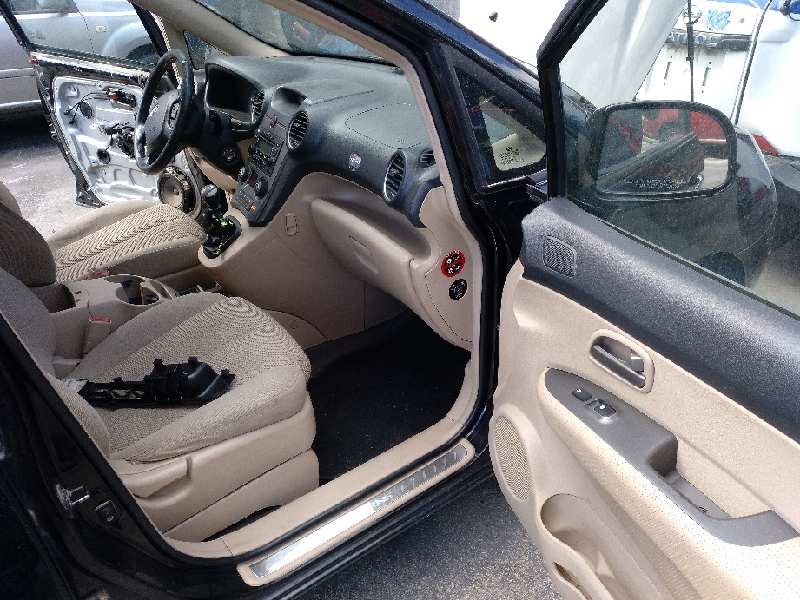 kia carens (un) del año 2007