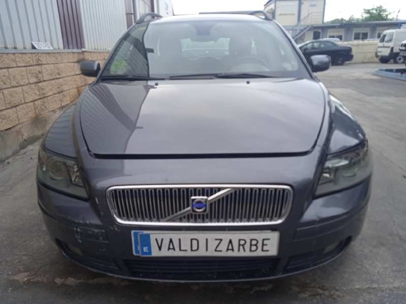 volvo v50 familiar del año 2004