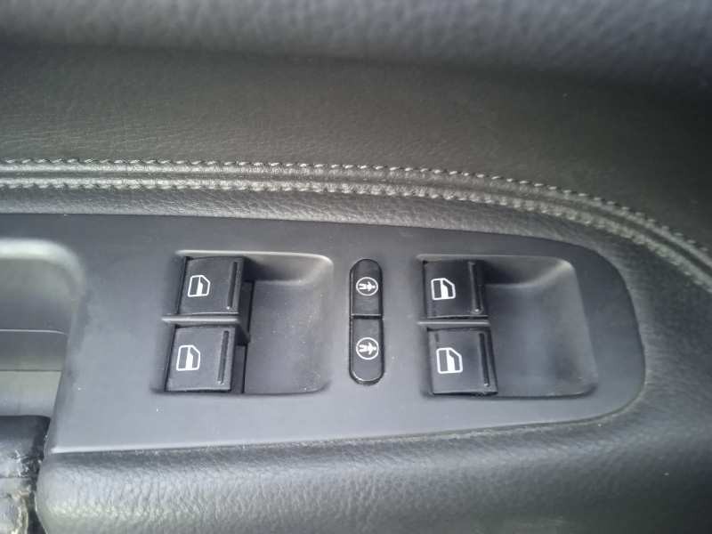 volkswagen touareg (7l6) del año 2009