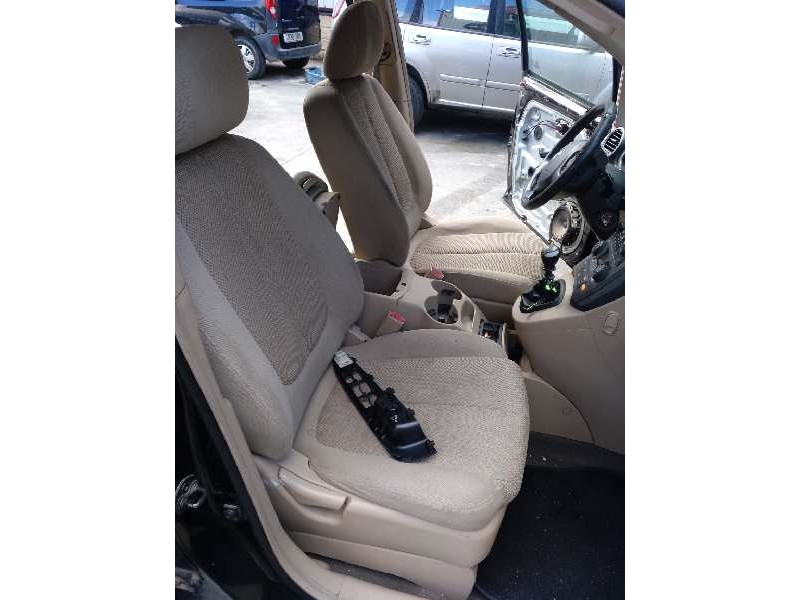 kia carens (un) del año 2007