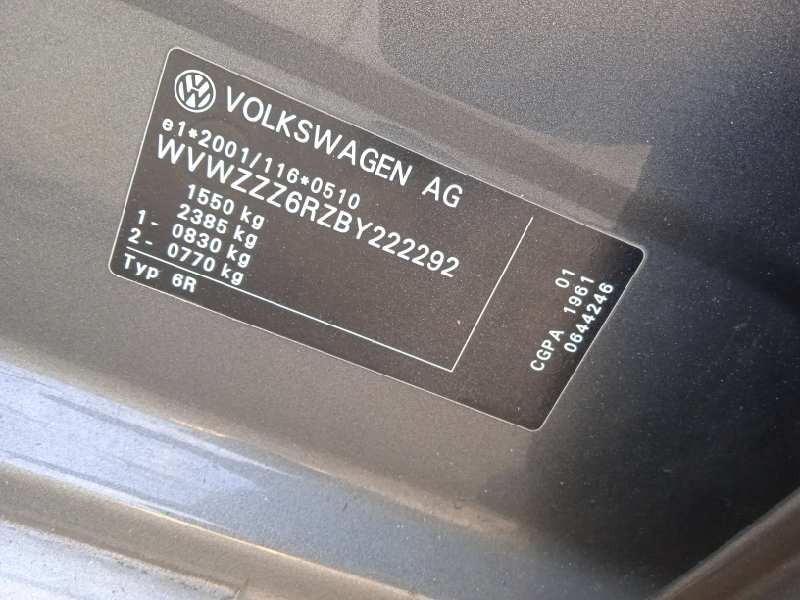 volkswagen polo (6r1) del año 2011