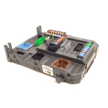 CAJA RELES / FUSIBLES 9807531680 1612139080 