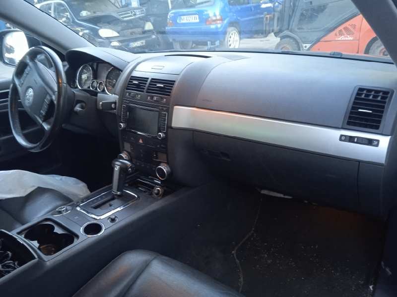 volkswagen touareg (7l6) del año 2009