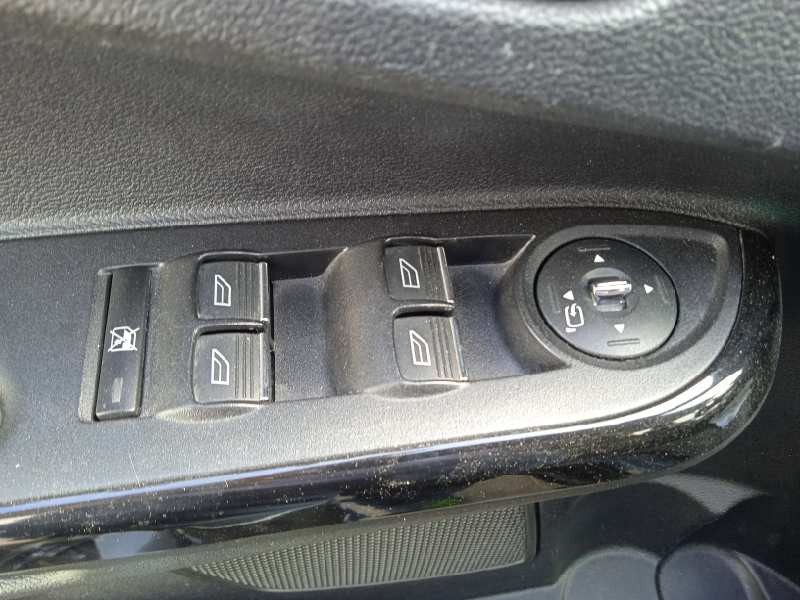 ford b-max del año 2013