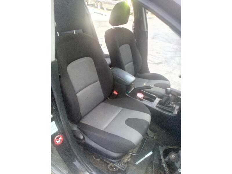 mazda 3 berlina (bk) del año 2007