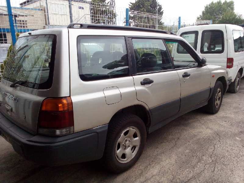 subaru forester s10 (sf) del año 2000
