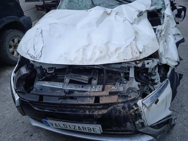 mitsubishi outlander (gf0) del año 2018