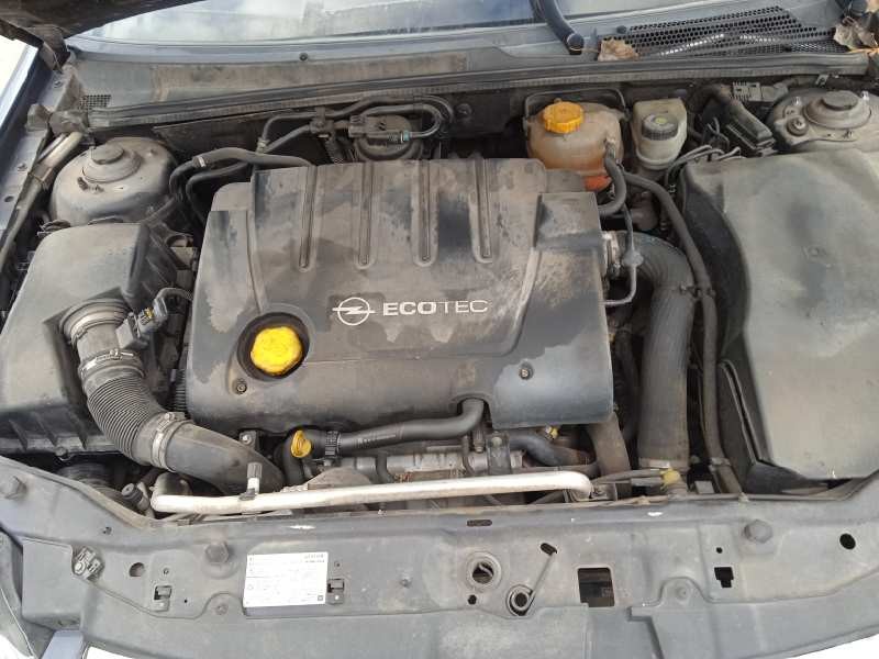 opel vectra c berlina del año 2007