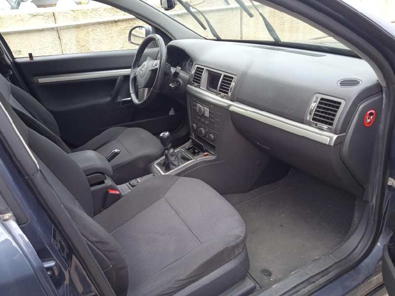 opel vectra c berlina del año 2007