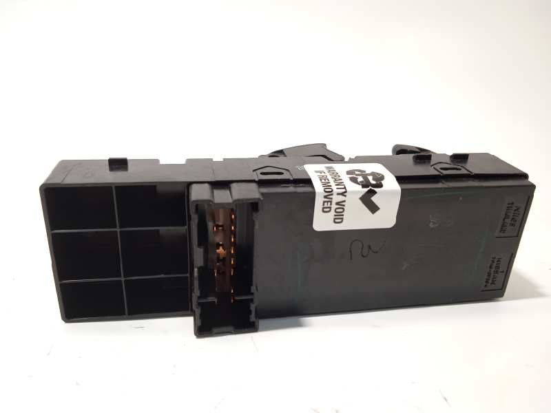 Recambio de mando elevalunas delantero izquierdo para nissan micra v (k14) acenta referencia OEM IAM 254015FA0A  