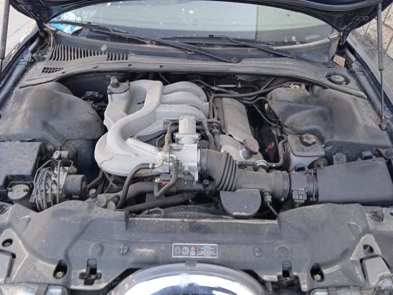 jaguar s-type del año 2000