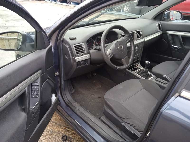 opel vectra c berlina del año 2007