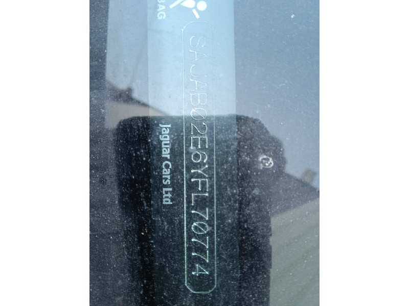 jaguar s-type del año 2000