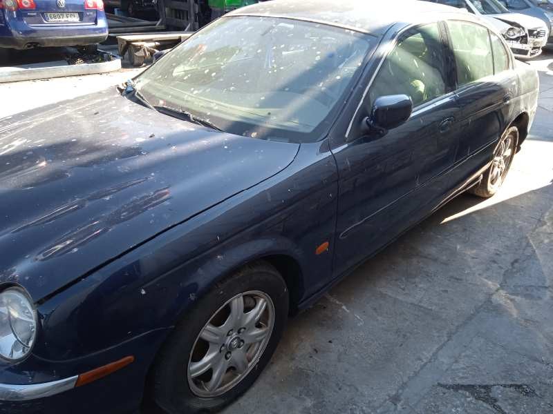 jaguar s-type del año 2000