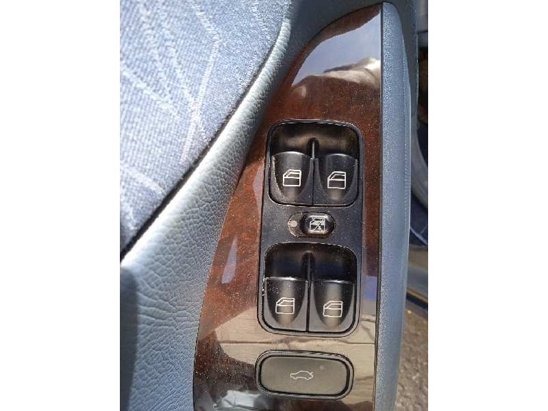 mercedes-benz clase c (w203) berlina del año 2003