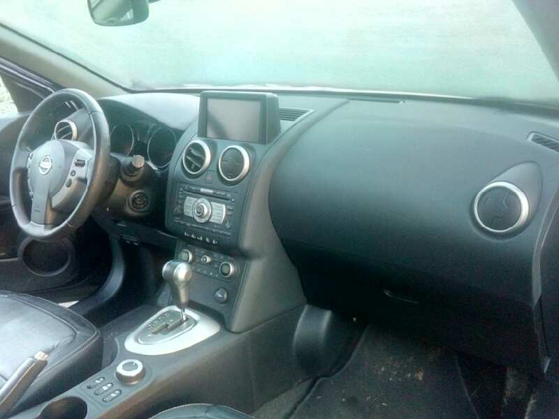 nissan qashqai (j10) del año 2008
