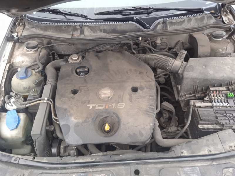 seat toledo (1m2) del año 1999