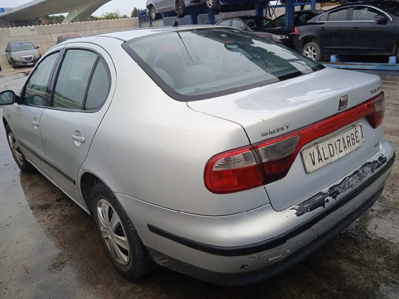 seat toledo (1m2) del año 1999