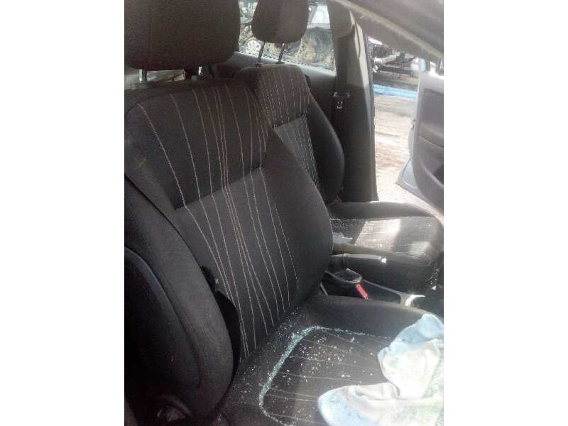 opel corsa d del año 2007