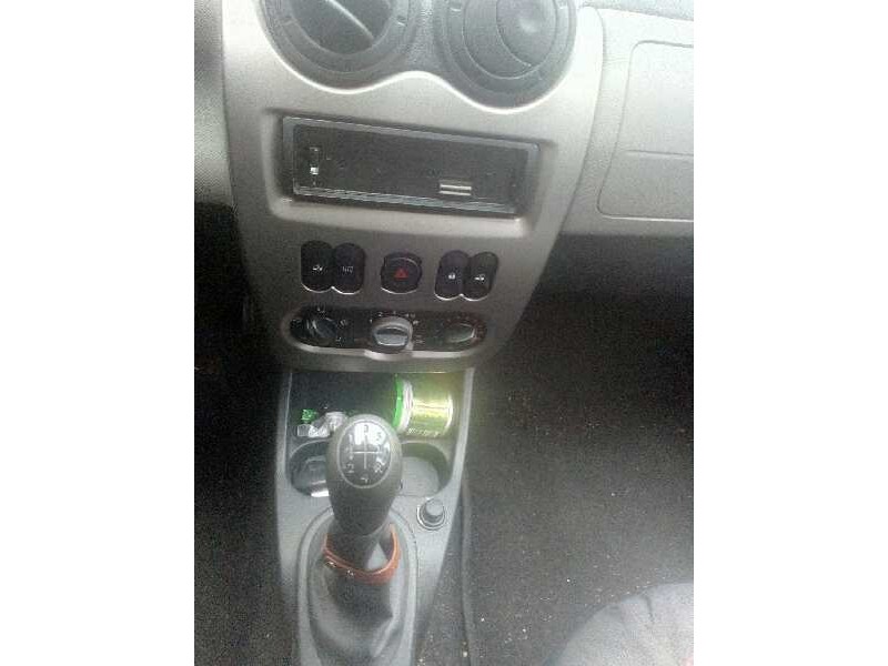 dacia sandero del año 2012